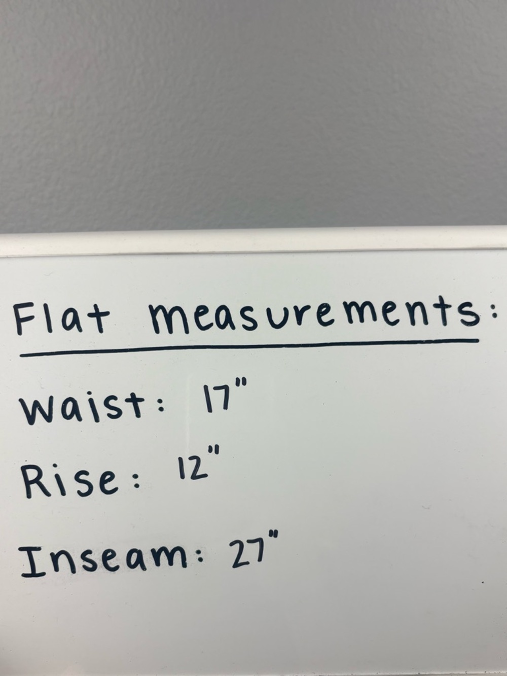 Women’s Camo Ankle Pants - Picture 9 of 9